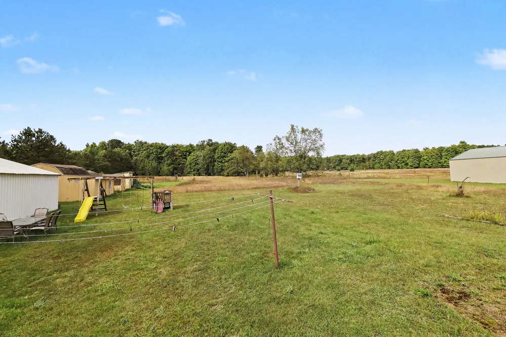 7483 Twin Lake Road NE Unknown, MI 49659