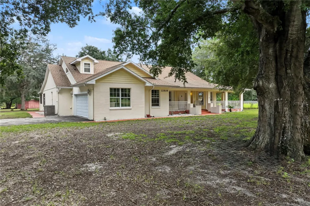 22808 STATE ROAD 19 Howey In The Hills, FL 34737