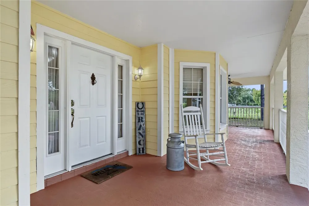 22808 STATE ROAD 19 Howey In The Hills, FL 34737