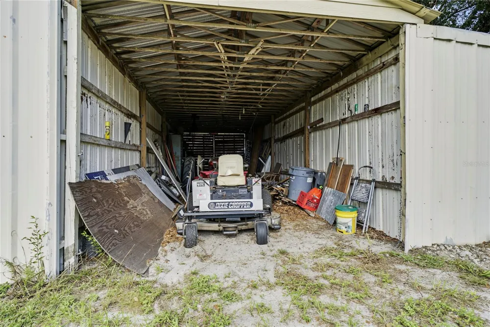 22808 STATE ROAD 19 Howey In The Hills, FL 34737