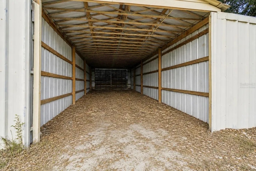 22808 STATE ROAD 19 Howey In The Hills, FL 34737
