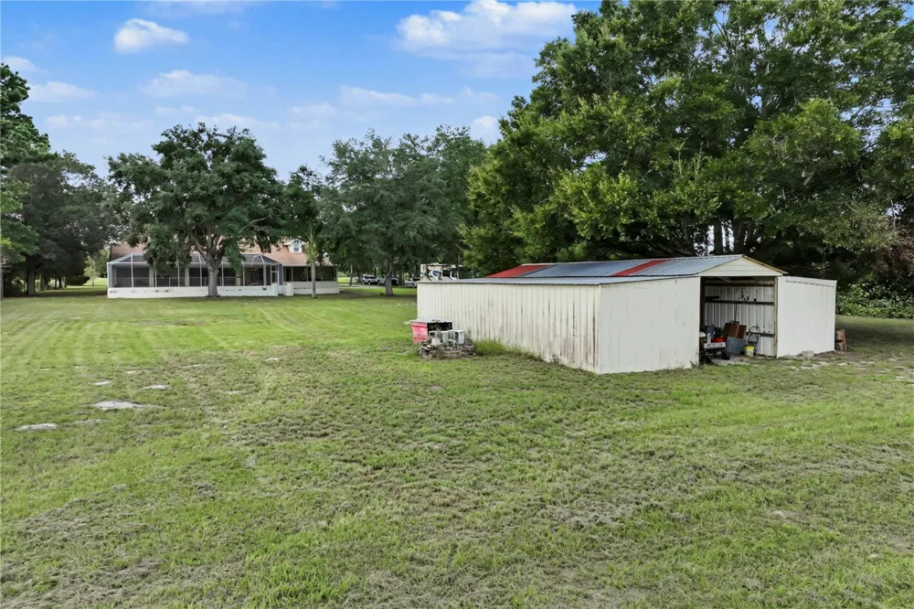 22808 STATE ROAD 19 Howey In The Hills, FL 34737