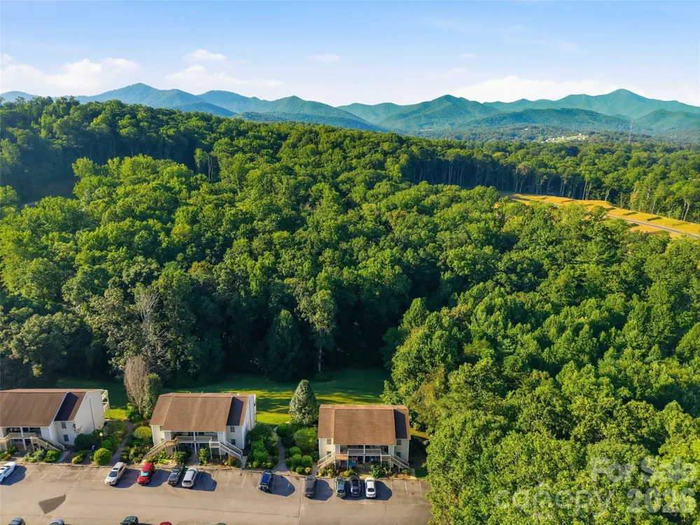 19 Krista Circle #E Candler, NC 28715