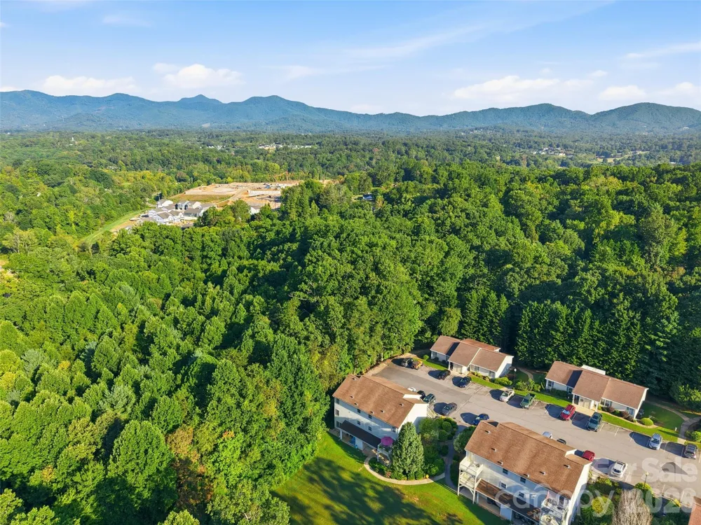 19 Krista Circle #E Candler, NC 28715