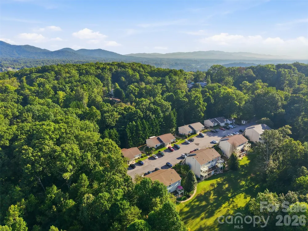 19 Krista Circle #E Candler, NC 28715