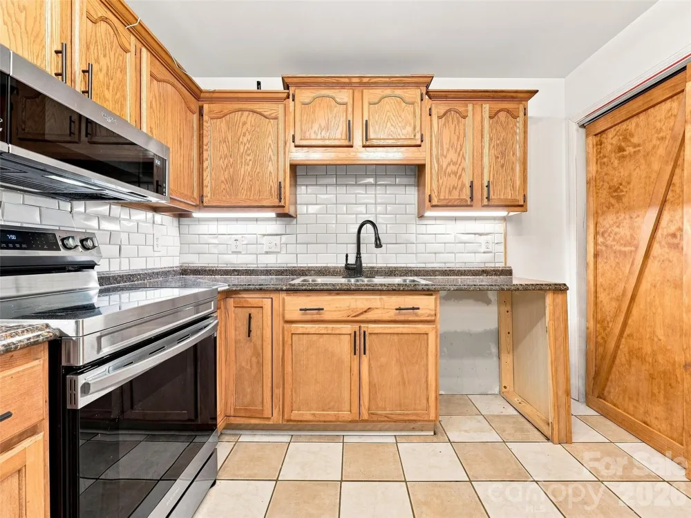 19 Krista Circle #E Candler, NC 28715
