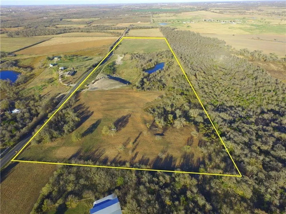 10521 Bitting School Road Manor, TX 78653