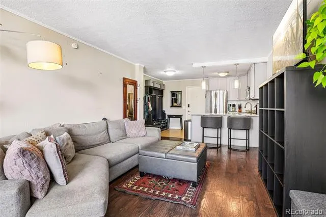 909 Logan Street #5B Denver, CO 80203