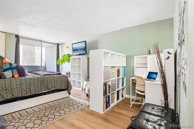 909 Logan Street #5B Denver, CO 80203