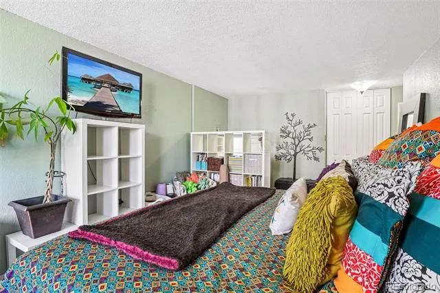 909 Logan Street #5B Denver, CO 80203