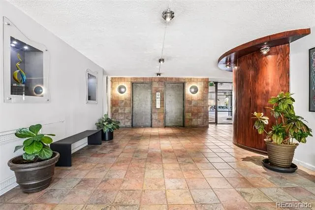 909 Logan Street #5B Denver, CO 80203