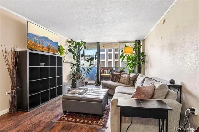 909 Logan Street #5B Denver, CO 80203