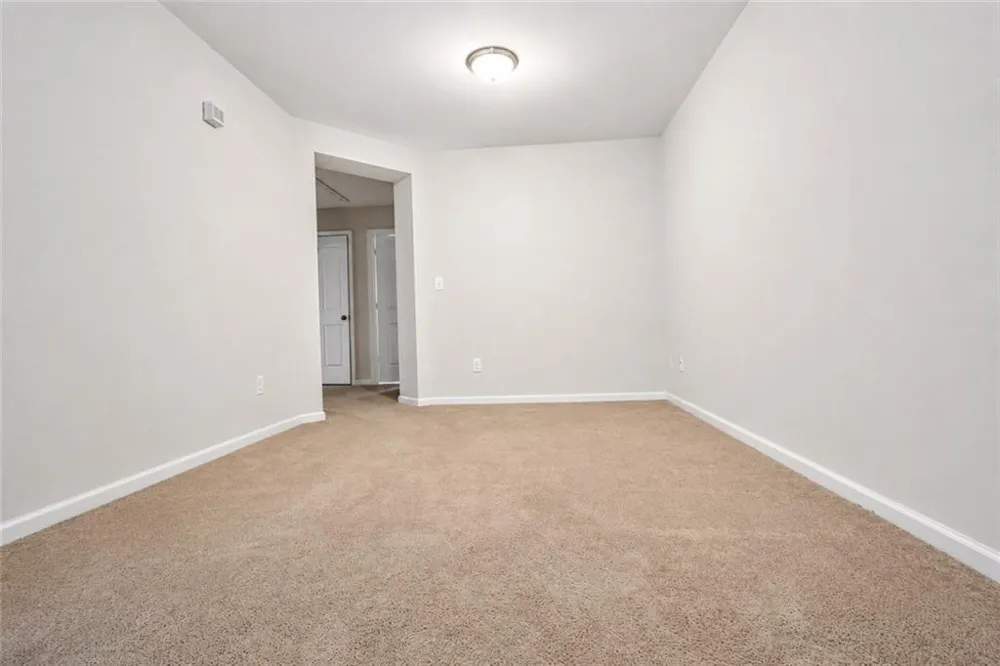 2132 Greencrest Circle Alpharetta, GA 30004