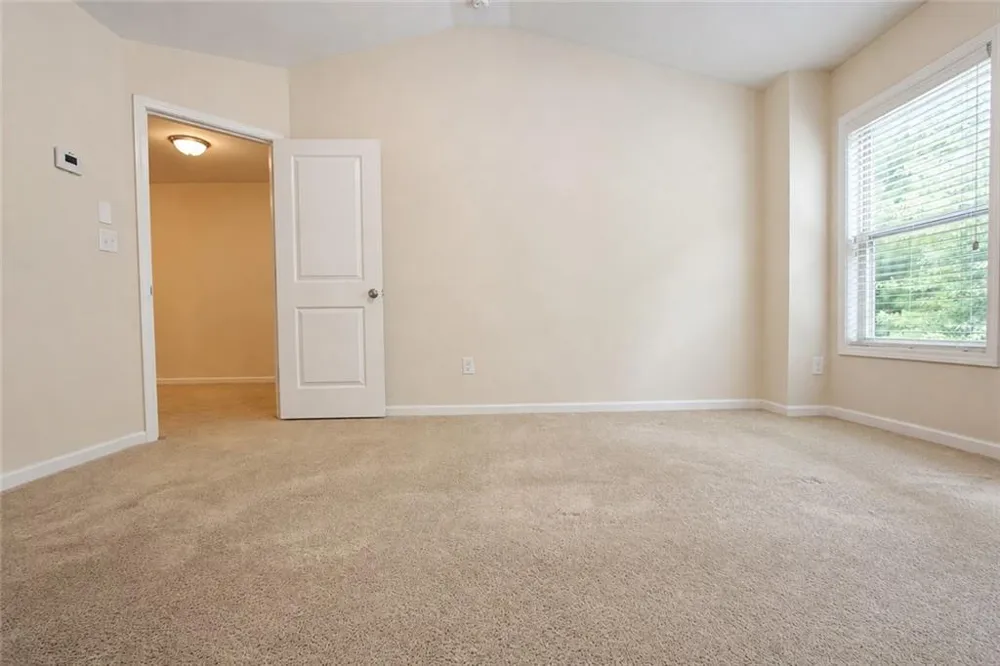 2132 Greencrest Circle Alpharetta, GA 30004