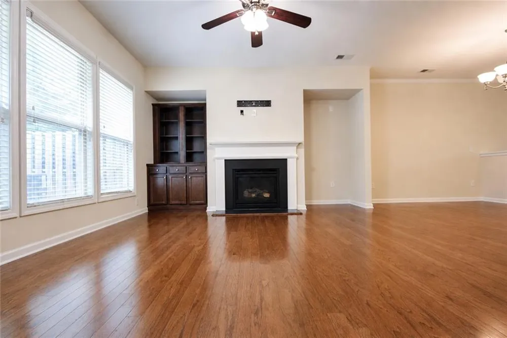 2132 Greencrest Circle Alpharetta, GA 30004