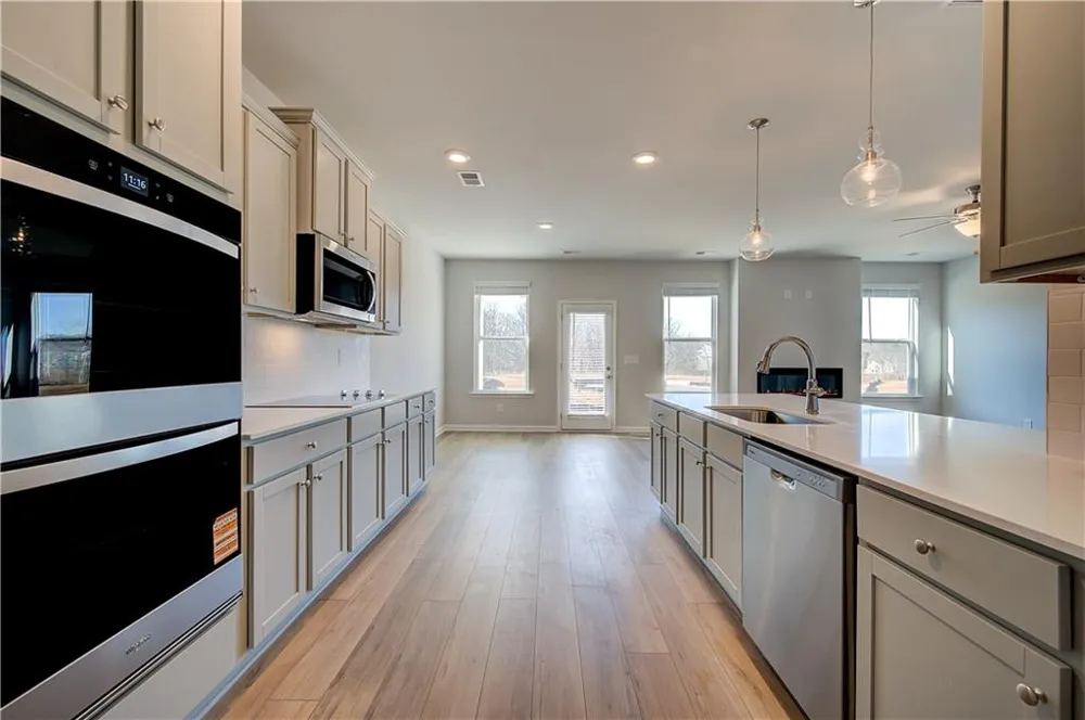 53 Homesite Armour Pass Newnan, GA 30263