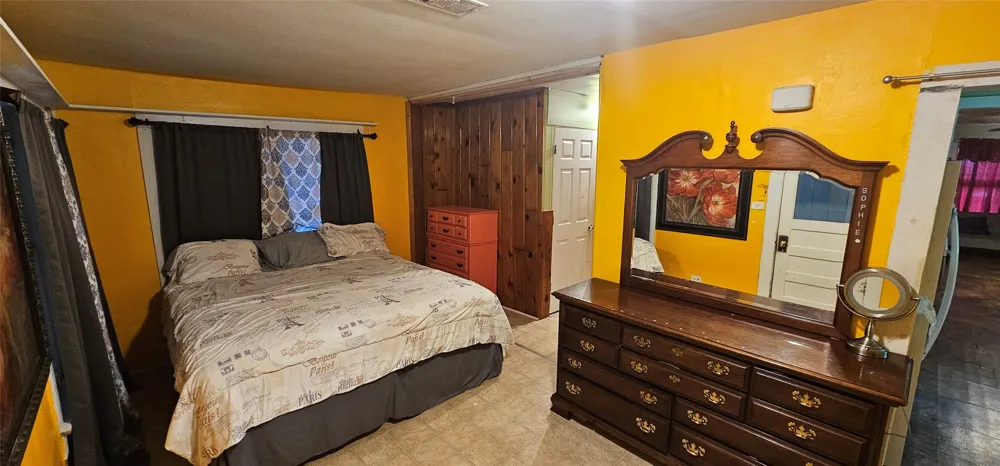 812 Waldrip Street Grand Saline, TX 75140