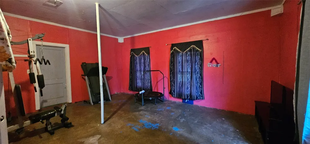812 Waldrip Street Grand Saline, TX 75140
