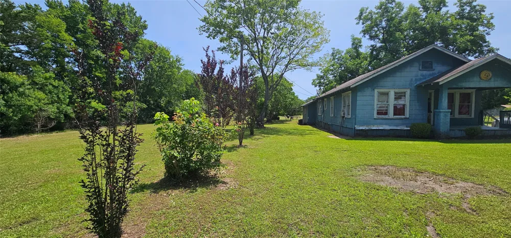 812 Waldrip Street Grand Saline, TX 75140