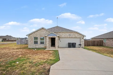 2409 Abigail Lane