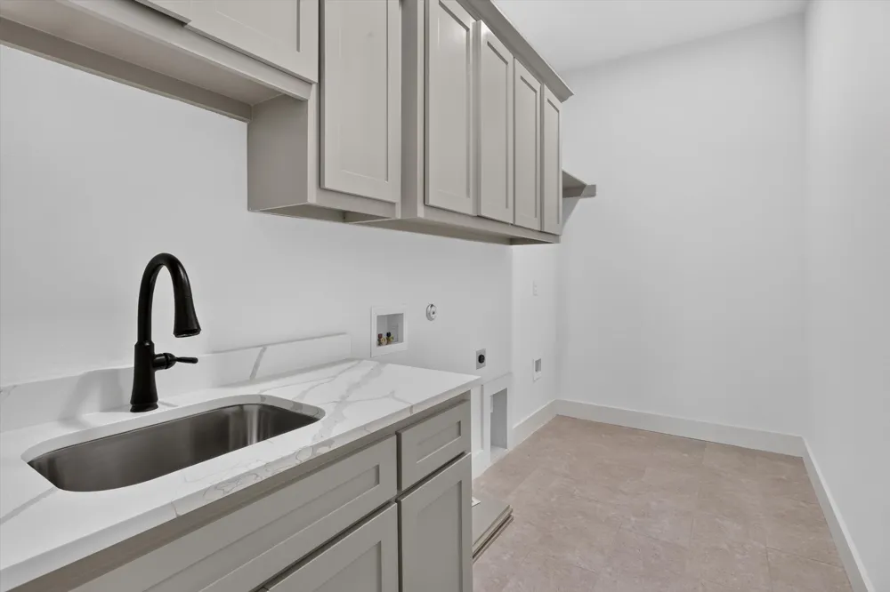 471 Red Bird Drive Springtown, TX 76082