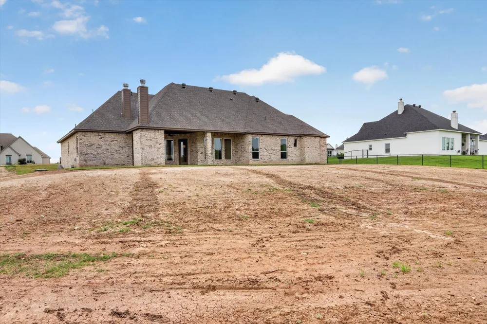 471 Red Bird Drive Springtown, TX 76082