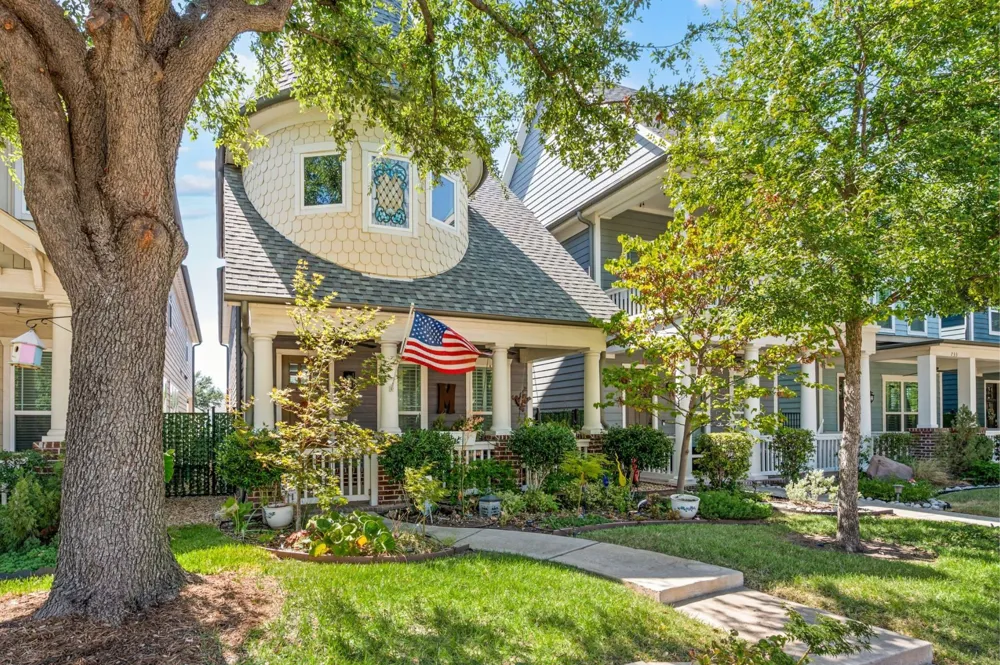 737 Hammond Street Coppell, TX 75019