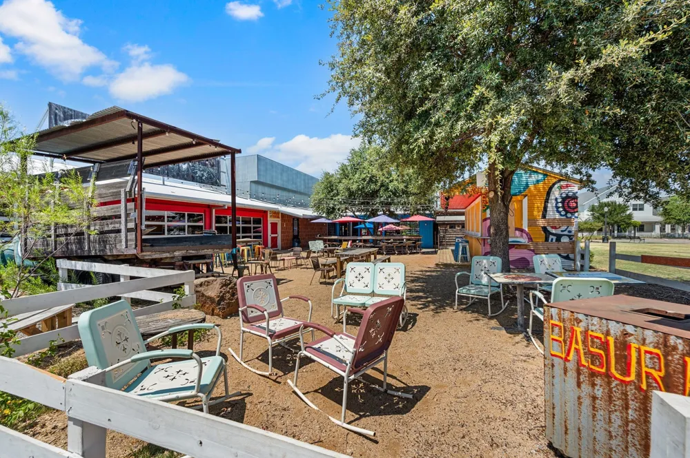 737 Hammond Street Coppell, TX 75019