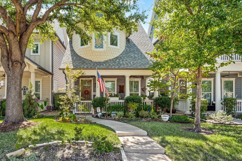 737 Hammond Street Coppell, TX 75019