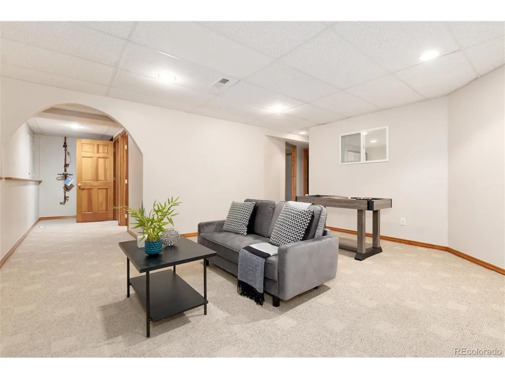 9455 Autumn Ash Place Highlands Ranch, CO 80126