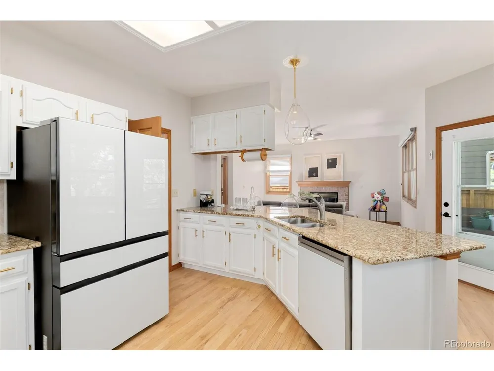 9455 Autumn Ash Place Highlands Ranch, CO 80126