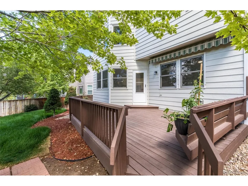 9455 Autumn Ash Place Highlands Ranch, CO 80126