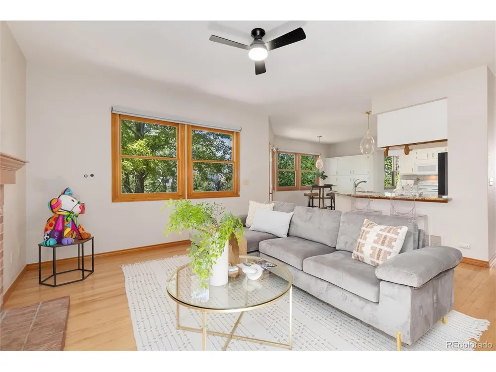 9455 Autumn Ash Place Highlands Ranch, CO 80126