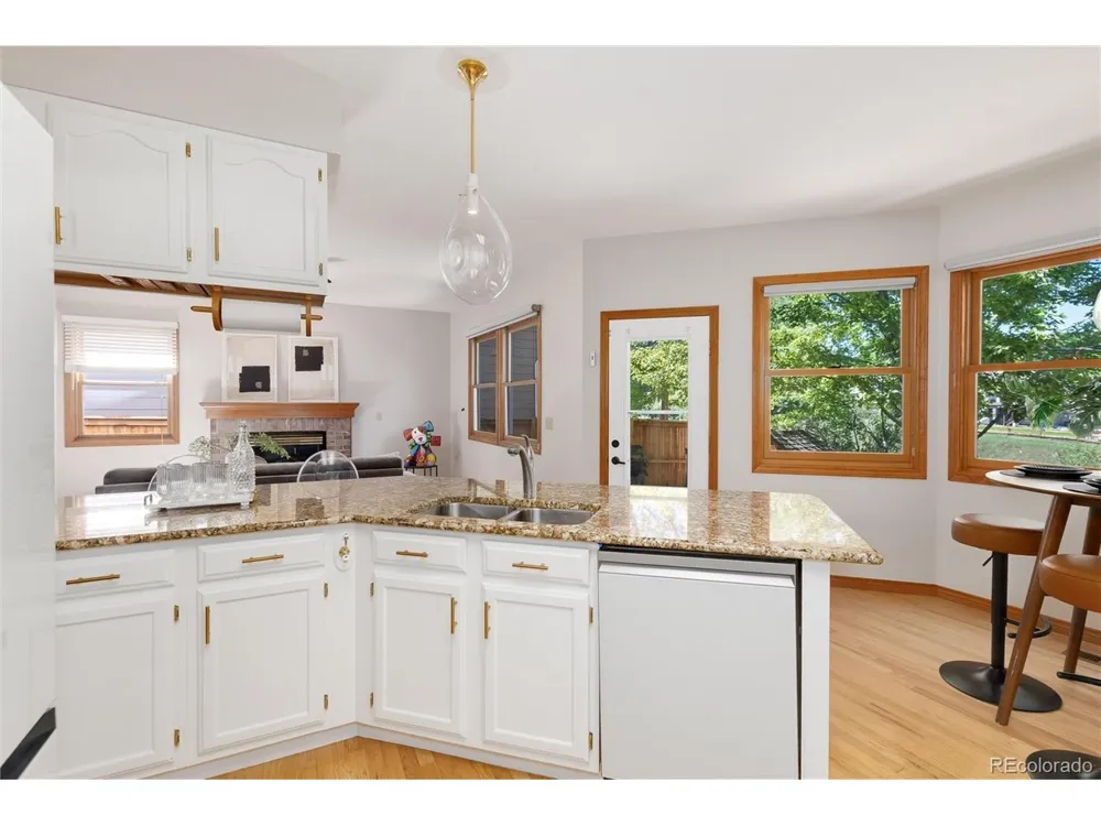 9455 Autumn Ash Place Highlands Ranch, CO 80126