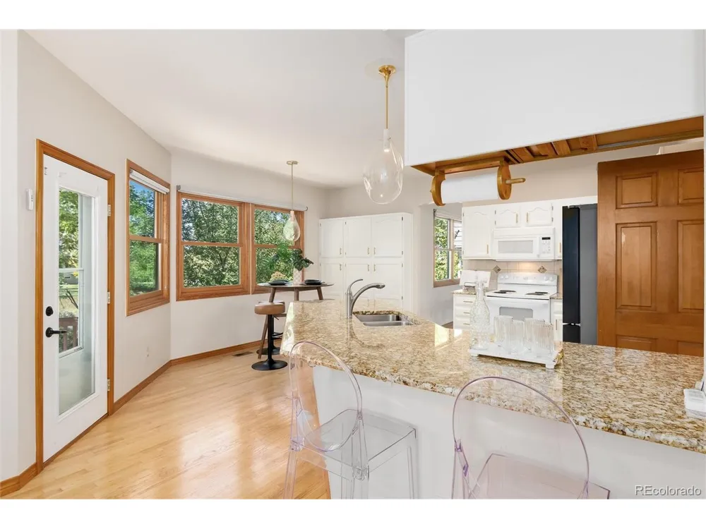 9455 Autumn Ash Place Highlands Ranch, CO 80126