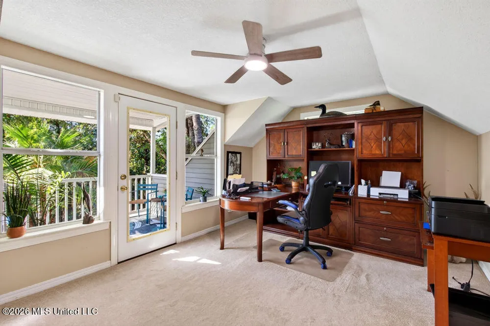 2005 Lauban Lane Gautier, MS 39553