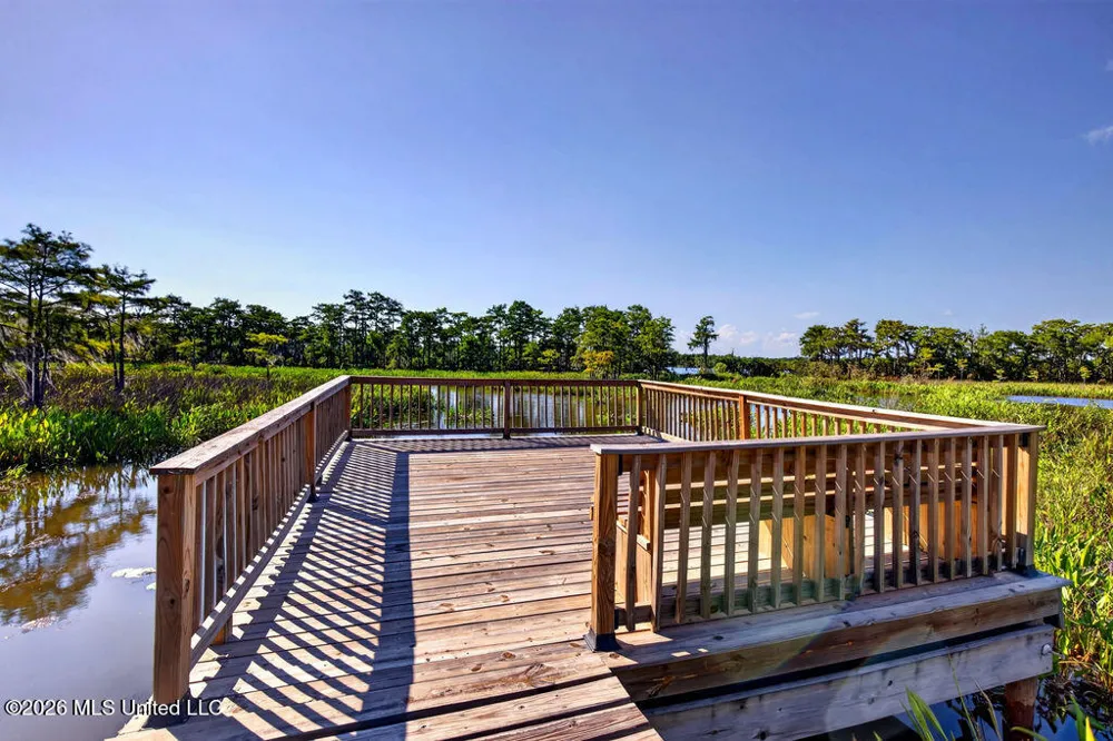 2005 Lauban Lane Gautier, MS 39553