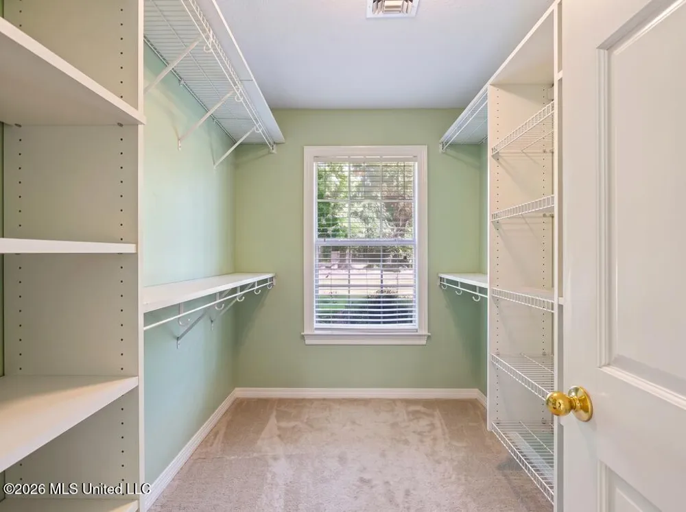 2005 Lauban Lane Gautier, MS 39553