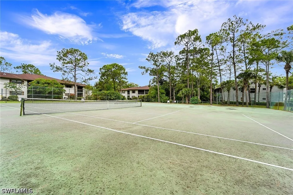 Courtyard Way #D-103 Naples, FL 34112