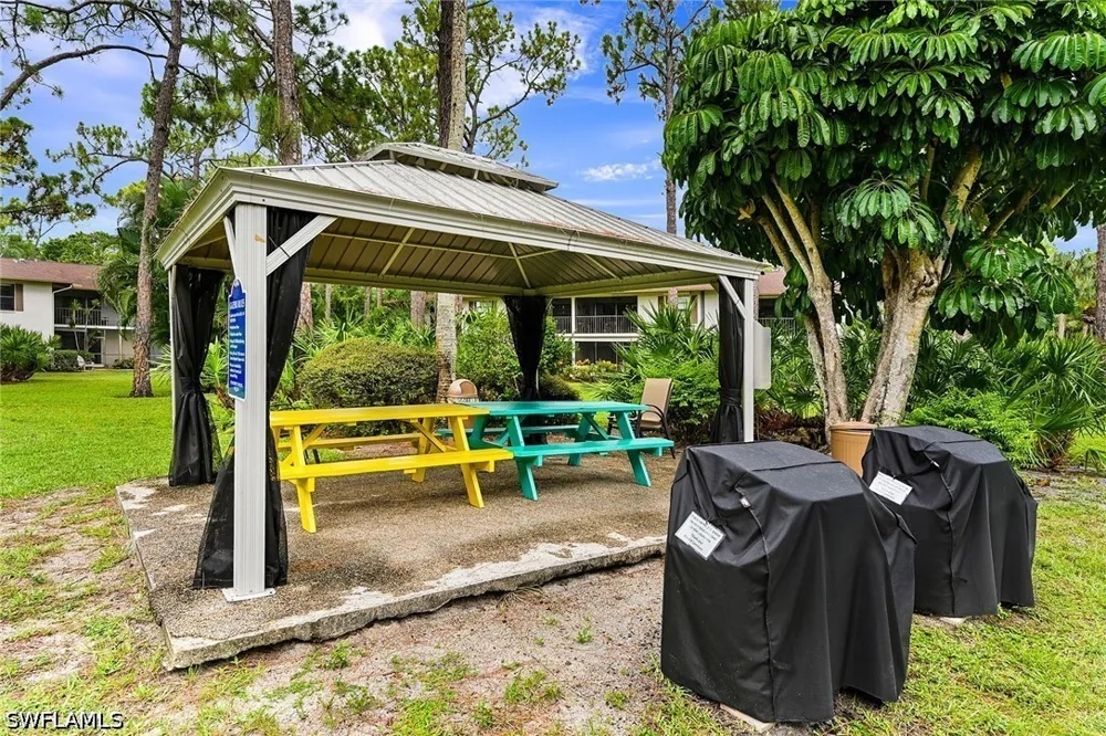 Courtyard Way #D-103 Naples, FL 34112