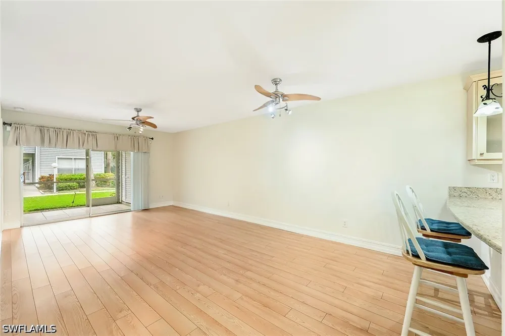 Courtyard Way #D-103 Naples, FL 34112