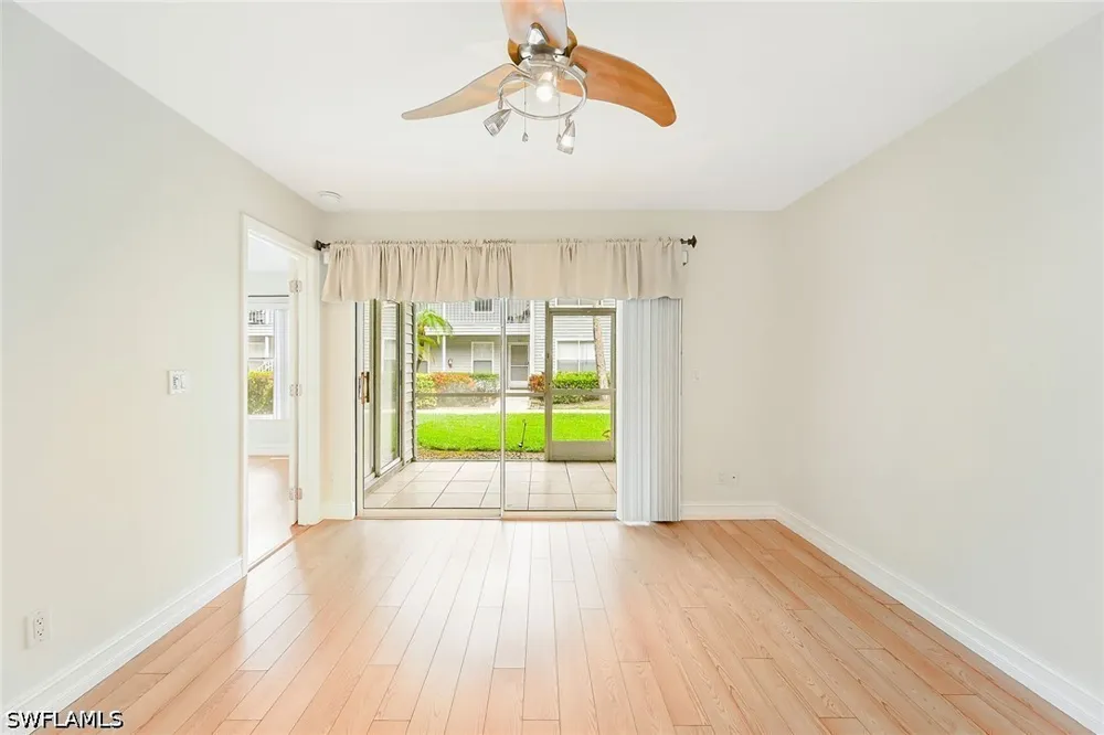 Courtyard Way #D-103 Naples, FL 34112
