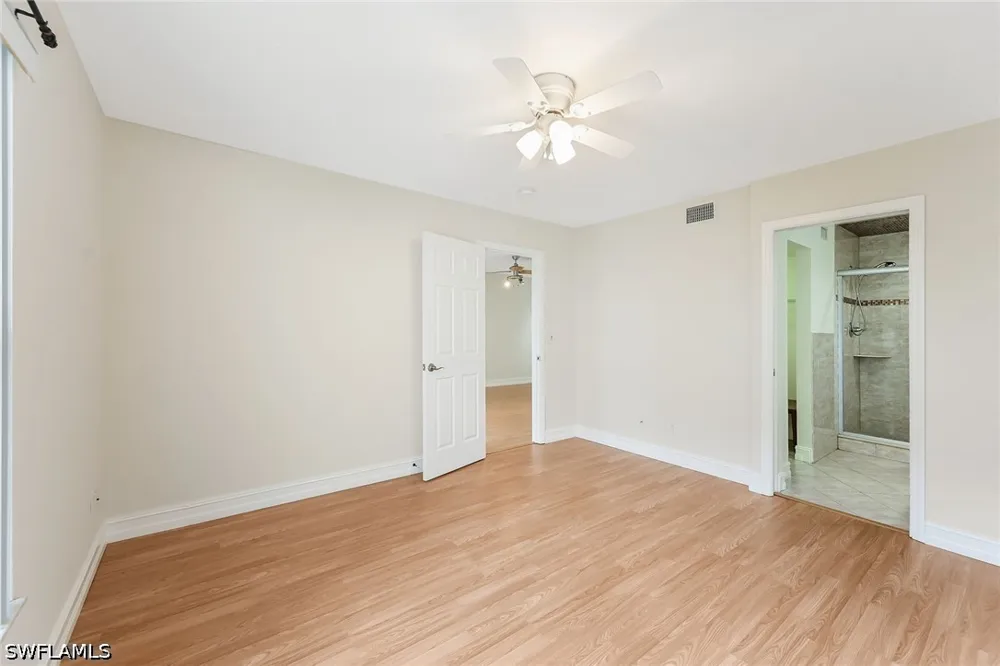 Courtyard Way #D-103 Naples, FL 34112