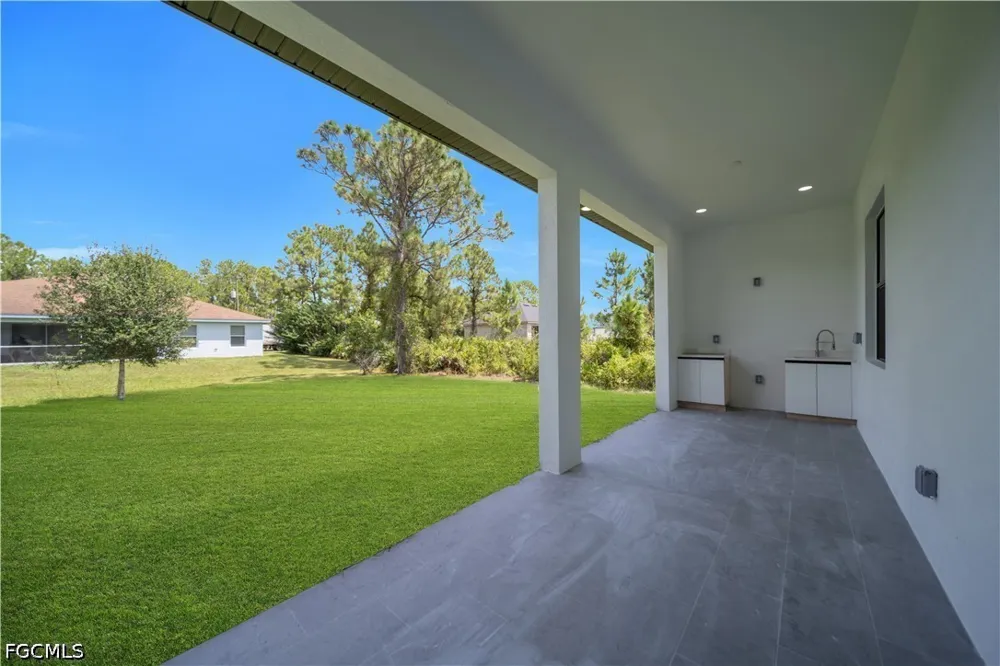 33rd Street W Lehigh Acres, FL 33971