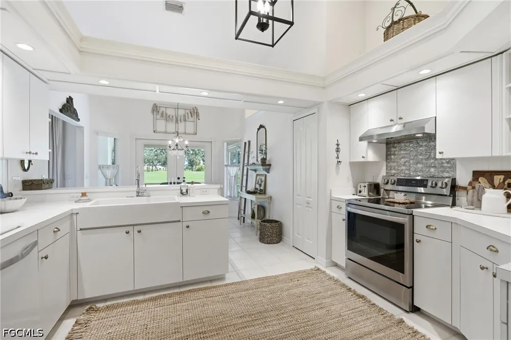 NW 17th Terrace Cape Coral, FL 33993
