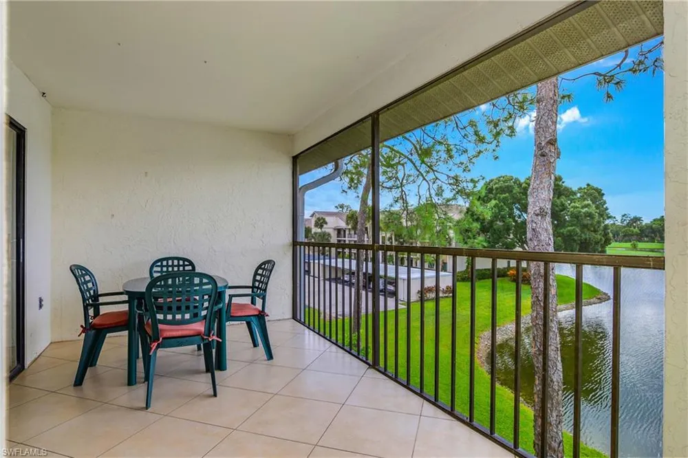460 Fox Haven Drive #1302 Naples, FL 34104