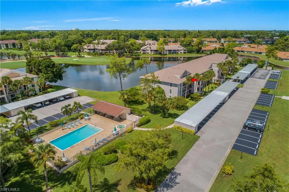 460 Fox Haven Drive #1302 Naples, FL 34104