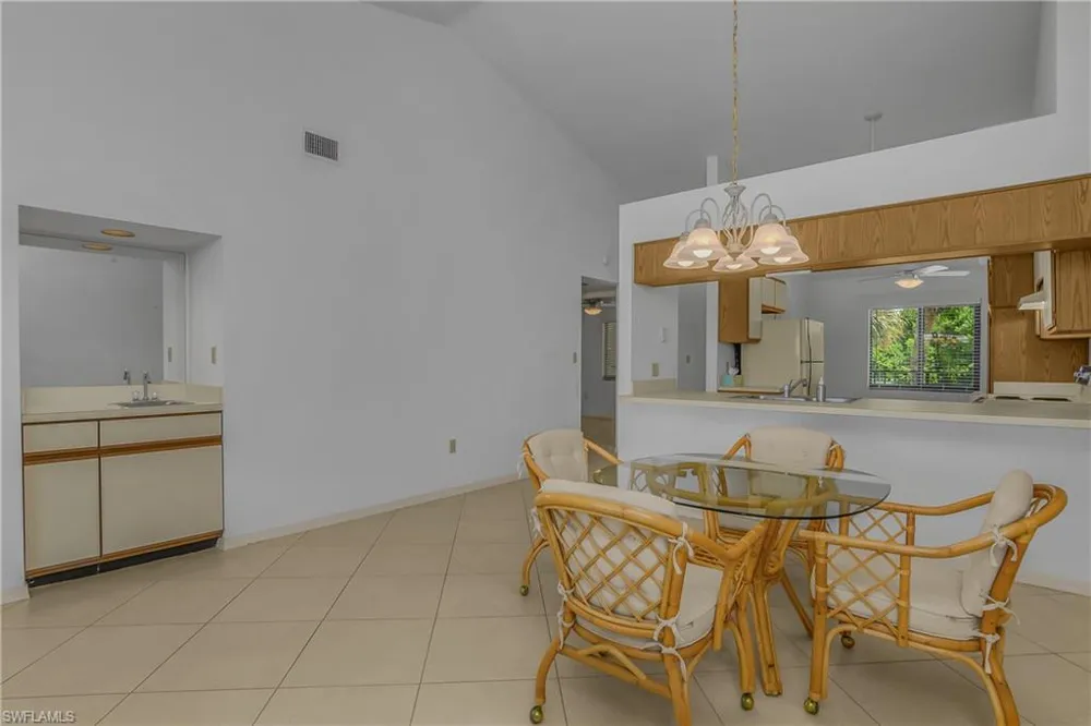 460 Fox Haven Drive #1302 Naples, FL 34104