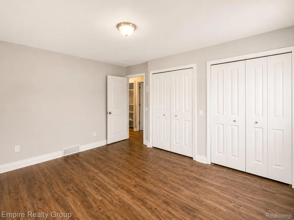 1486 Russ Roy Court White Lake Charter Township, MI 48383