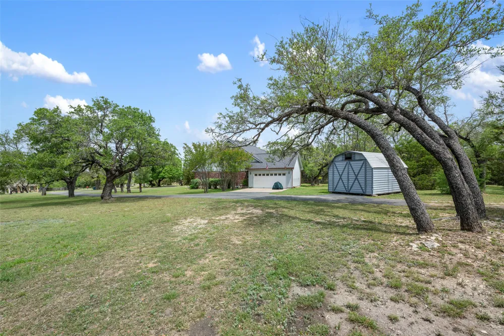 391 Liberty Drive Liberty Hill, TX 78642